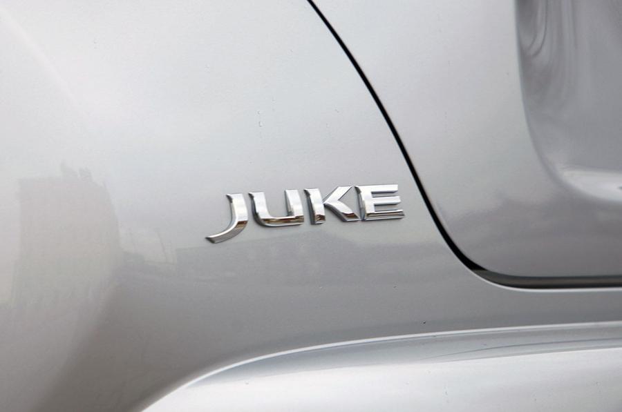  Nissan Juke 2010 года  (фото 112 из 174)